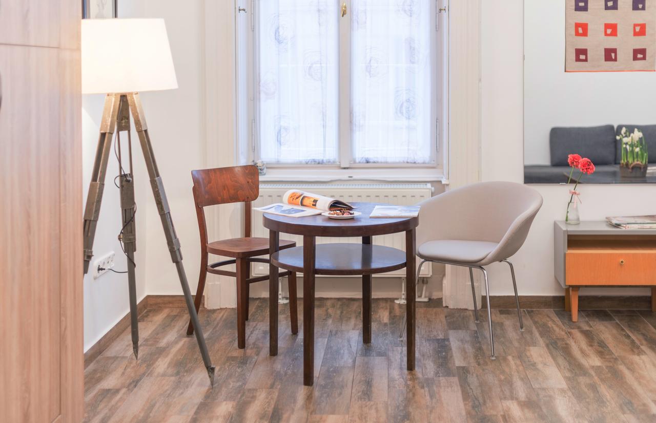 Family And Friends Apartment ブダペスト エクステリア 写真